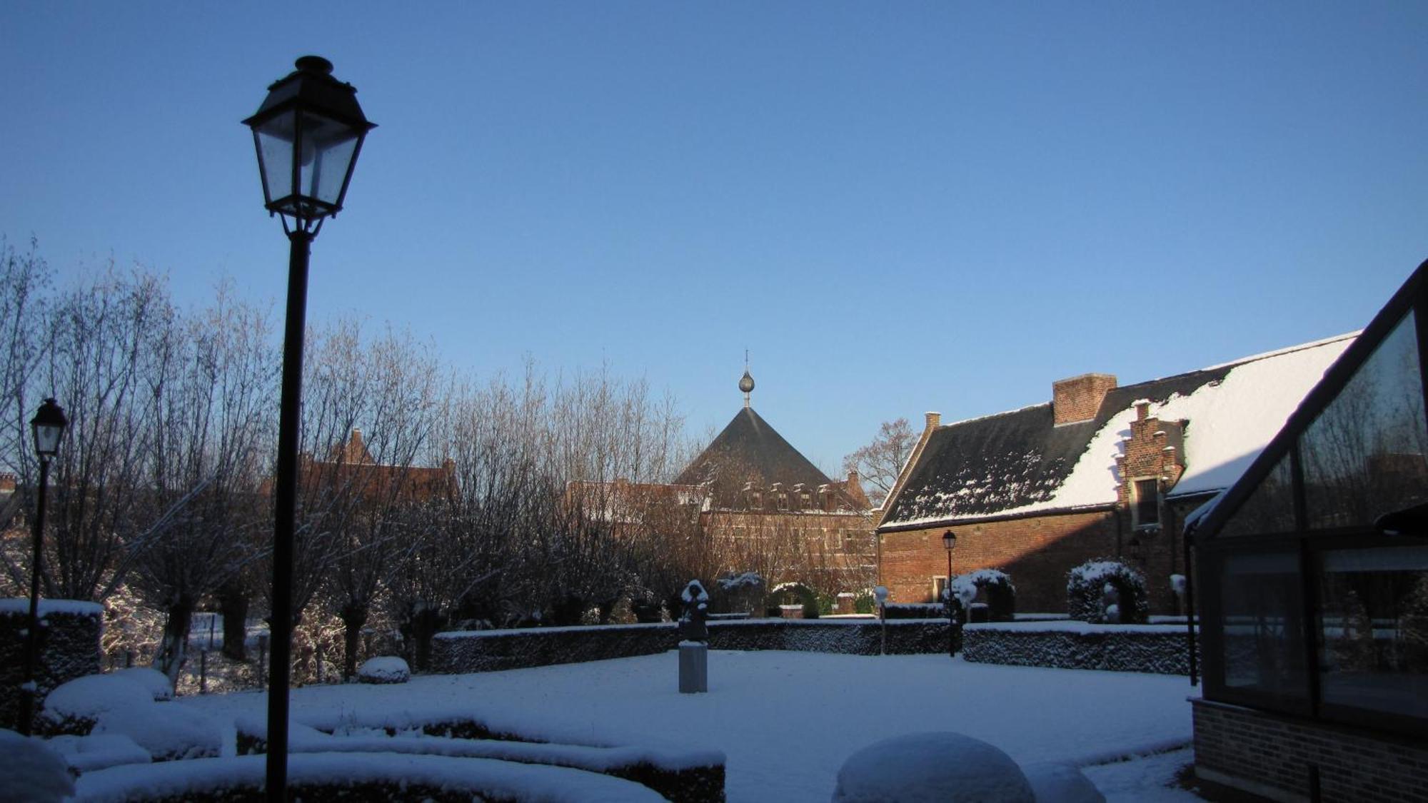 Begijnhof Hotel Leuven Ngoại thất bức ảnh