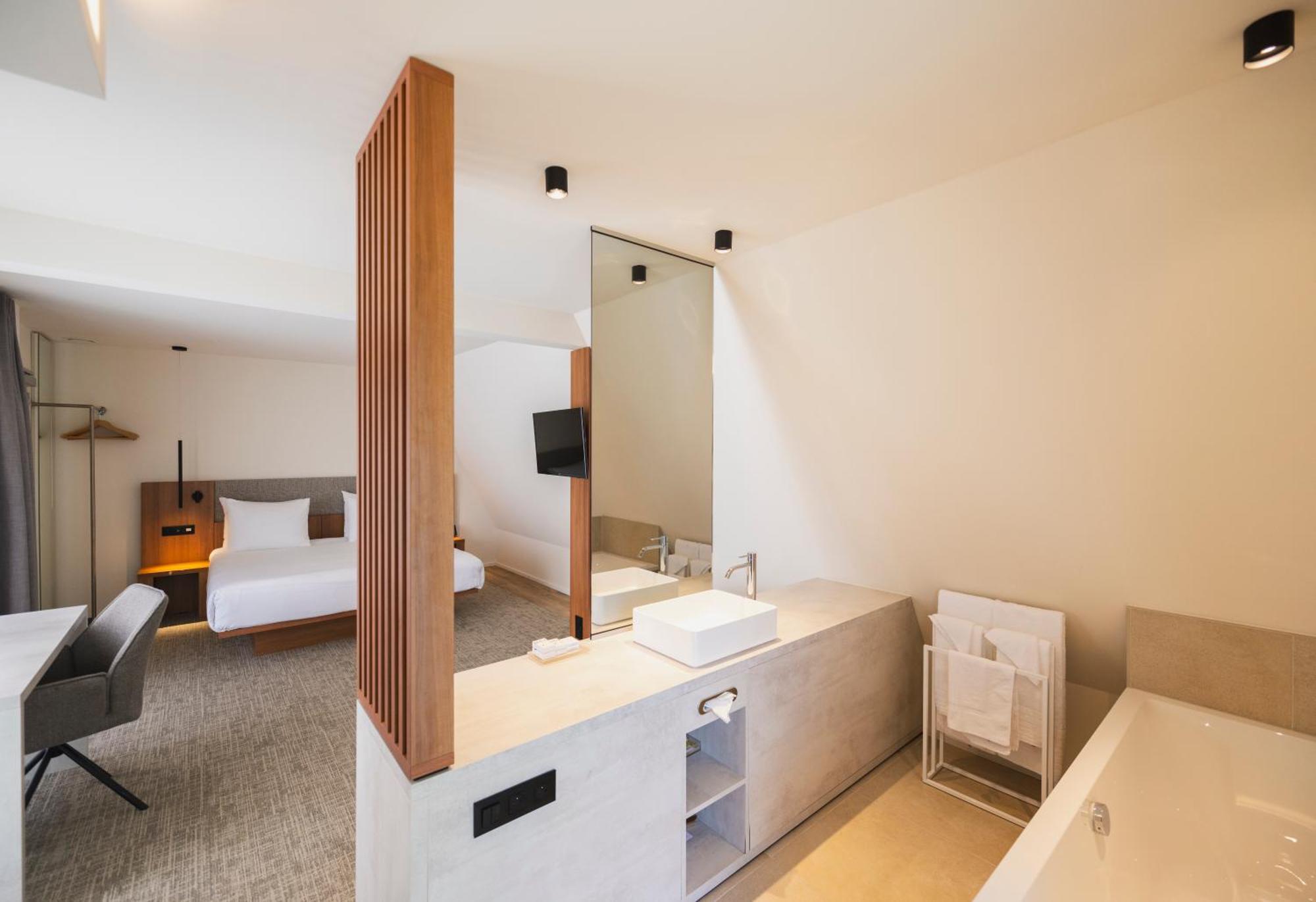 Begijnhof Hotel Leuven Ngoại thất bức ảnh