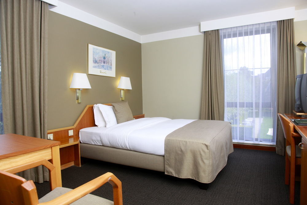 Begijnhof Hotel Leuven Ngoại thất bức ảnh